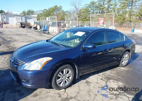 2010 Nissan Altima 2.5 S z USA, uszkodzony, nr VIN 1N4AL2AP4AN409485